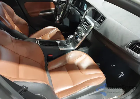 2016 Volvo S60 T5 Drive-E Premier from USA, damaged, VIN YV126MFKXG2410403